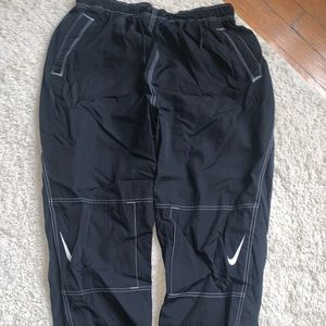 Nike Windbreaker black pants 👖
